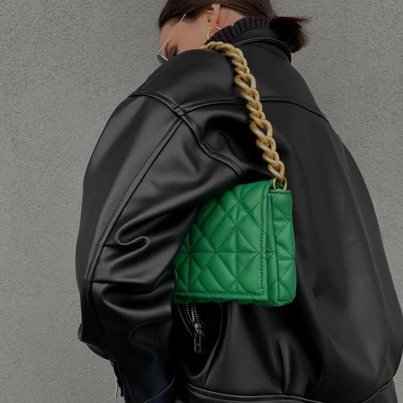 Damen Umhängetasche Vegan Leder – Mit Goldkette & Elegantem Design